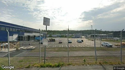 Lagerlokaler till försäljning i Härryda - Bild från Google Street View