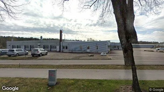 Lagerlokaler till försäljning i Halmstad - Bild från Google Street View