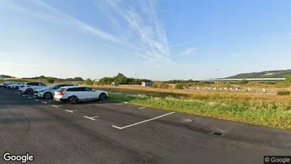 Lagerlokaler till försäljning i Halmstad - Bild från Google Street View