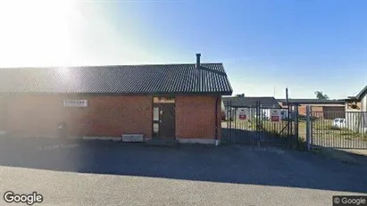 Lagerlokaler till försäljning i Hörby - Bild från Google Street View
