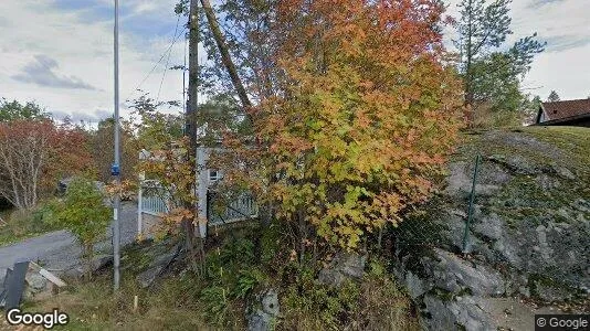 Lagerlokaler att hyra i Nacka - Bild från Google Street View